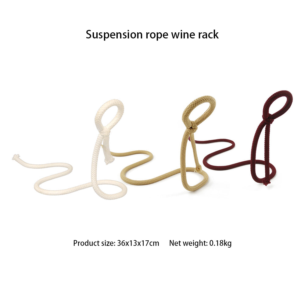 Bouteille de vin suspendue par une corde