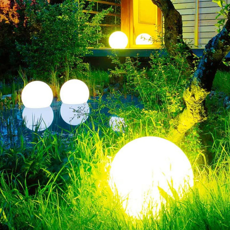 Boules lumineuses LED étanches pour jardin extérieur