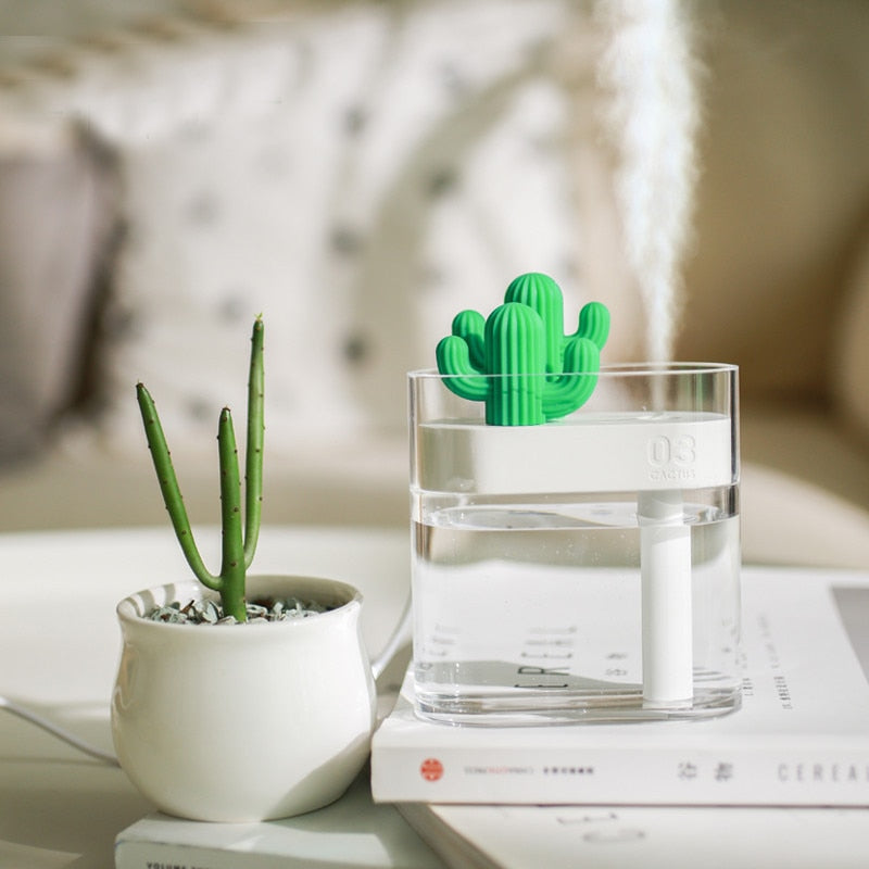 Humidificateur d'air ultrasonique 160 ml, diffuseur d'huiles essentielles USB transparent avec lumière colorée en forme de cactus, purificateur d'arômes pour voiture, générateur de brume anionique