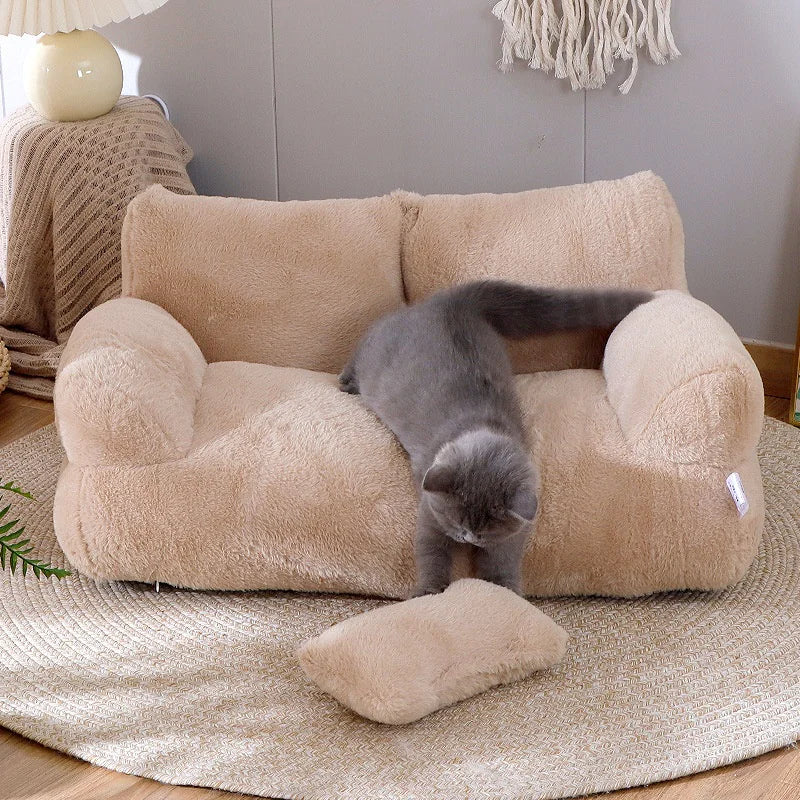 Lit de luxe en peluche pour chat