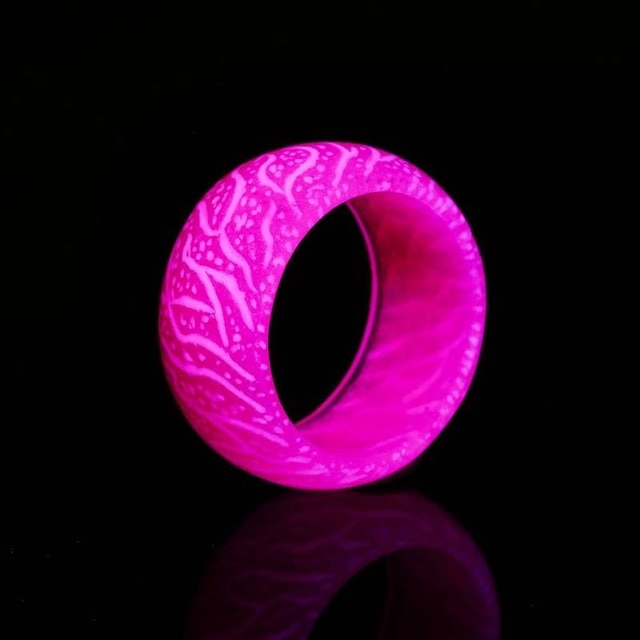 Bague lumineuse d'amour